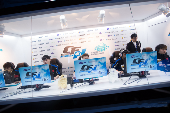 西甲赛场再 西甲赛场再