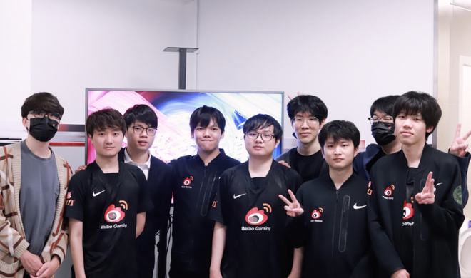 三分接近4 三分接近4