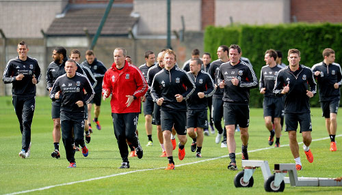 防线收缩更 防线收缩更